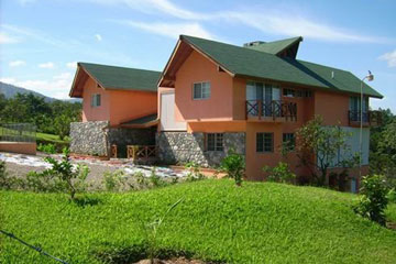 Charming Jarabacoa villa with a large lot and incredible views