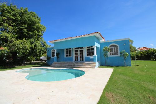 #2 New Villa with Swimming Pool in gated oceanfront project