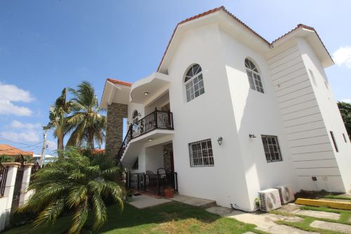 #8 Apartment with 3 bedroom close to beach and Sosua center