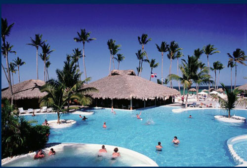 #3 Beachfront Resort with over 500 rooms in Punta Cana