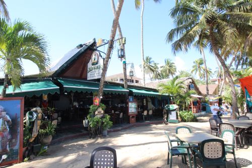 #7 Excellent income producer beachfront business in Cabarete center