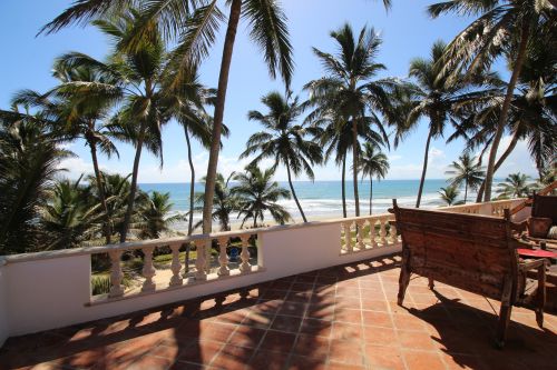 #8 DEAL OF THE MONTH -Beachfront Investment property with excellent resale or rental potential
