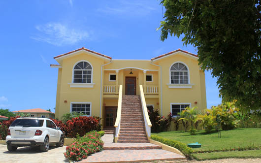 #1 Great Family home in secure gated community