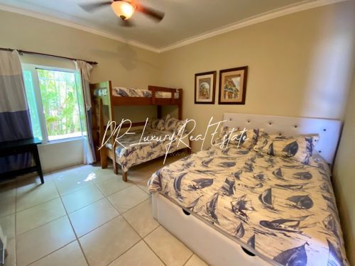 #6 Fantastic 3 bedroom Oceanfront Apartment