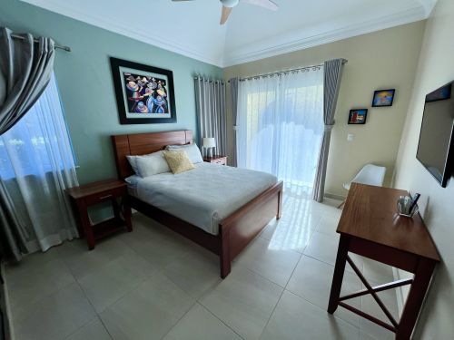 #9 Villa with 3 bedrooms in gated oceanfront community