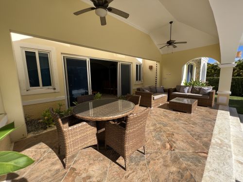 #14 Villa with 3 bedrooms in gated oceanfront community