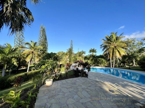 #15 Private Estate with almost 4 acres of land inside a gated community