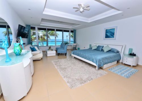 #8 Magnificent beachfront penthouse for sale 