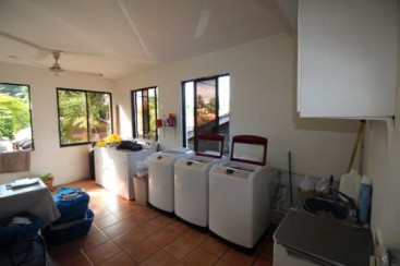 Commercial building with apartments and offices in downtown Cabarete