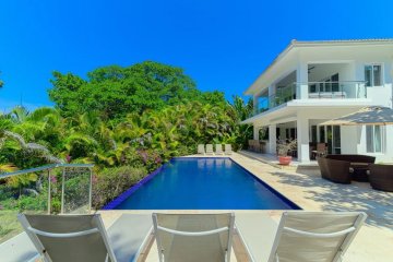 Luxury 6-Bedroom Villa for Sale in Sosúa | Gated Community | 1,354 m² Lot