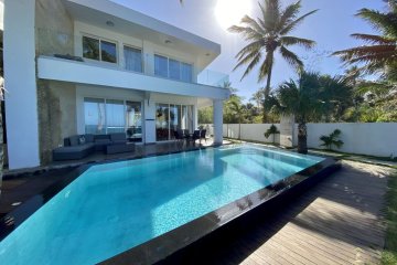 Modern Beachfront Home | Kite Beach Villa + Pool