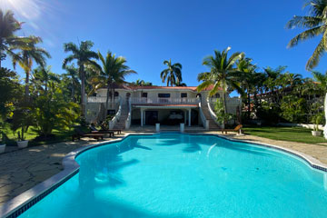 Beachfront Villa for sale inside Lifestyle Resort Puerto Plata