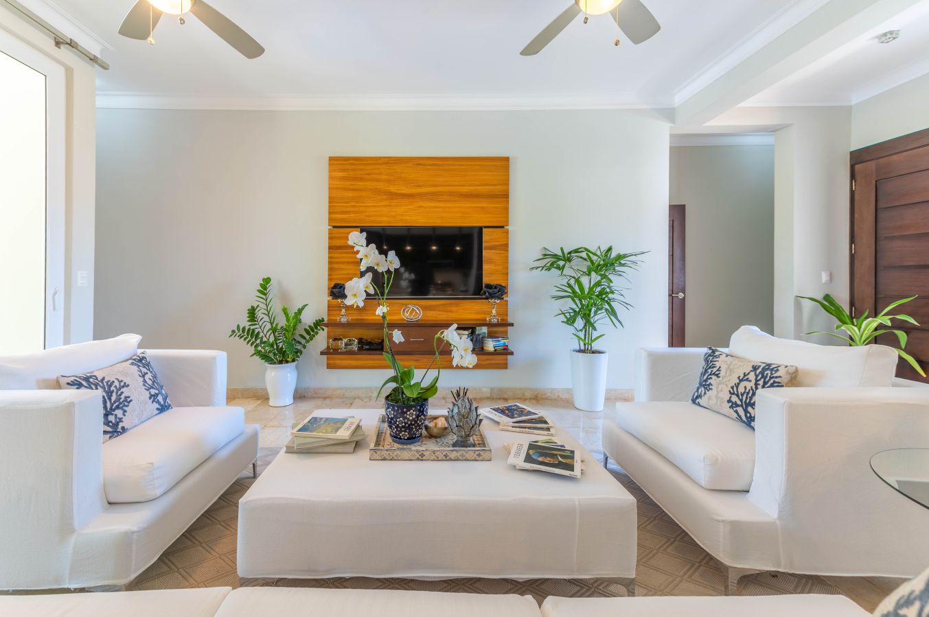 Modern 3 bedroom villa with roof terrace and Pool inside Ocean Village — Sosua, Dominican Republic