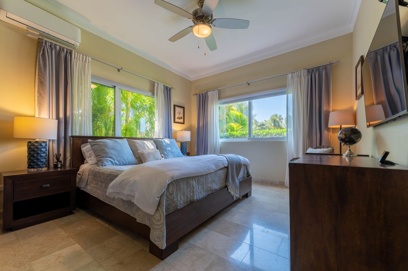 Modern 3 bedroom villa with roof terrace and Pool inside Ocean Village — Sosua, Dominican Republic