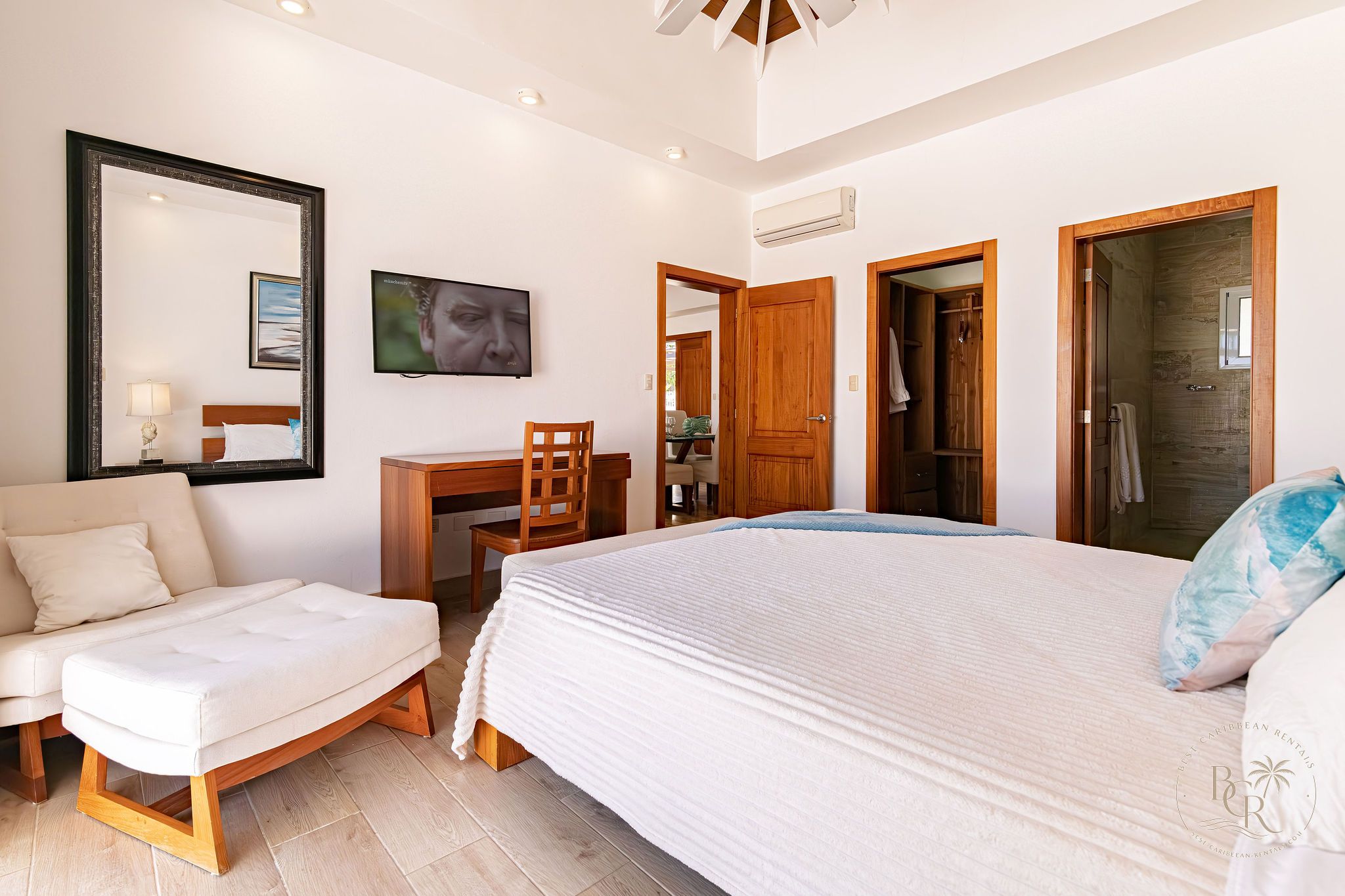 Oceanfront Villa with Pool in Ocean Village Deluxe — Sosua, Dominican Republic