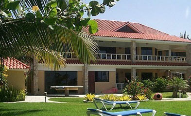 #6 Luxury Villa with Apartments and Guesthouse directly on the beautiful Beach of Cabarete