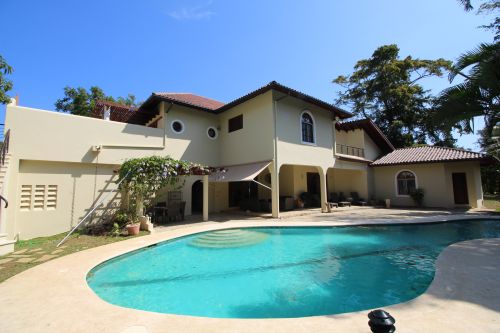 #3 Greatly reduced luxury villa situated in a perfect location