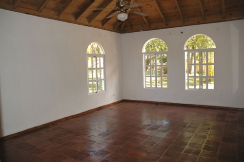 #4 Gorgeous villa in a popular gated residential
