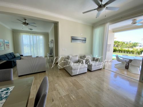 #16 Modern Ocean View Villa with Rooftop Patio + Pool