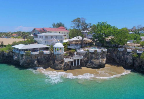 Oceanfront Hotel for sale in Sosua — Sosua, Dominican Republic