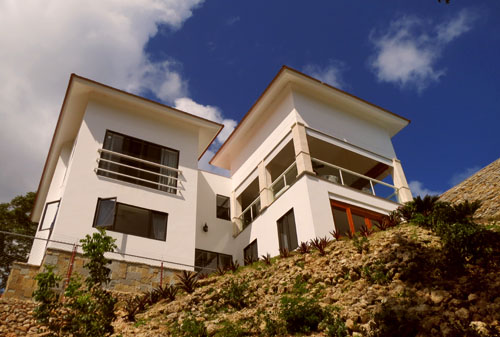 #3 Beautiful 5 bedroom villa in gated community offering super ocean view