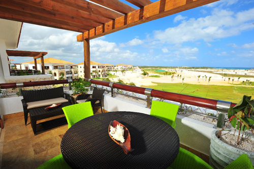 #2 New condos at the Las Iguanas Golf Course Cap Cana