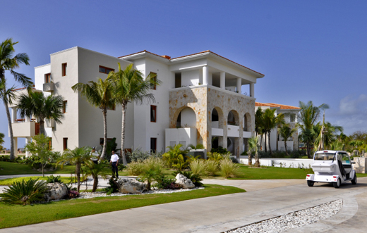 #1 New condos at the Las Iguanas Golf Course Cap Cana