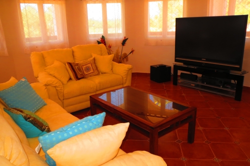 #8 Magnificent beachfront villa with good rental income