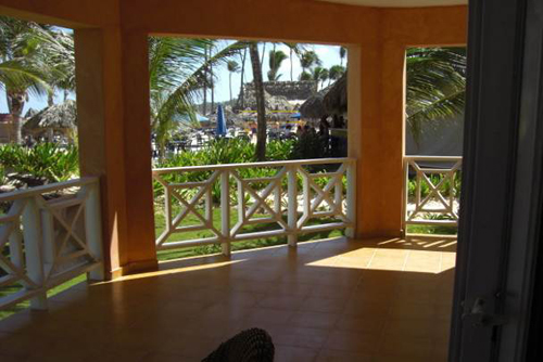 #9 Fully furnished beachfront condo in Bavaro