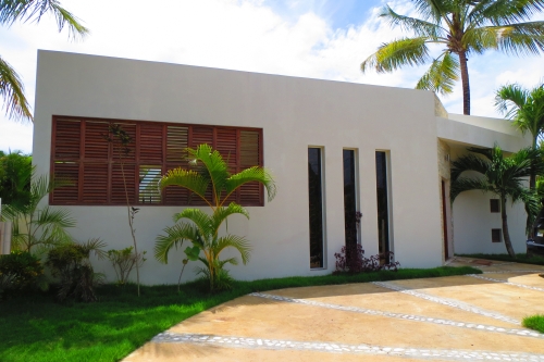 #3 Modern design villa in popular gated community