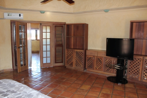 #8 Lovely 4 bedroom villa in popular gated beachside community