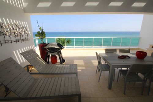#8 Amazing 5 bedroom oceanfront penthouse in great location