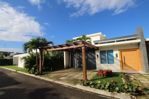 #0 Beautiful modern homes in a beachside community - Built to order
