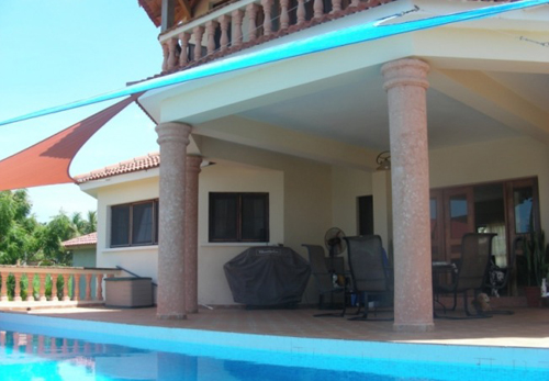 #3 Villa with 4 bedrooms and ocean view in Lomas Mironas
