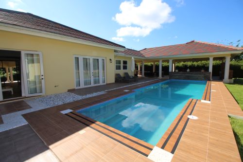 #12 Beautifully designed mansion in select community close to the beach
