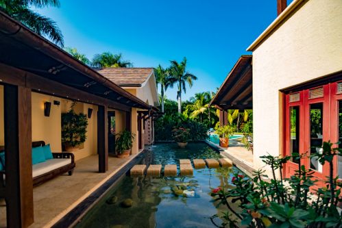 #1 Luxury villa inside an exclusive beachfront resort