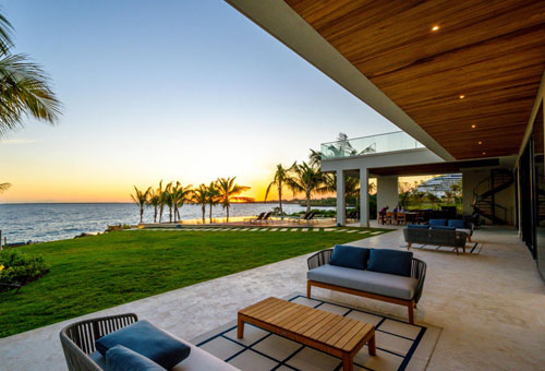 #3 Unique stunning modern waterfront mansion at Casa de Campo