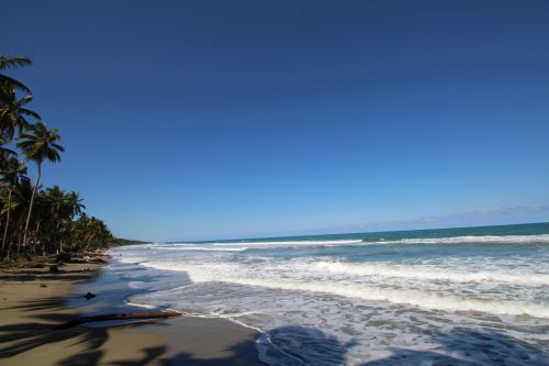 #2 Excellent beachfront lot in unspoilt location