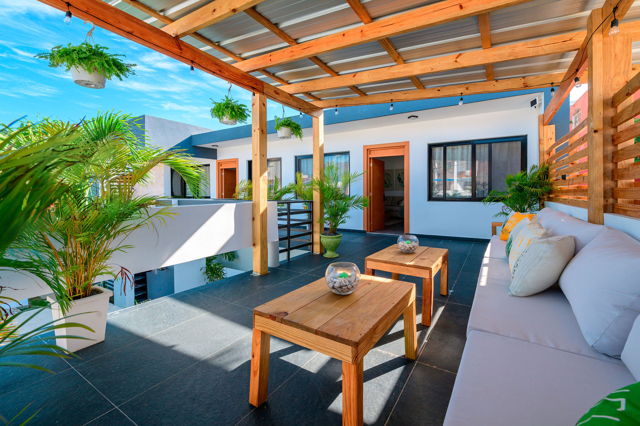 Villa Sunrise | 7BR + Pool in the heart of Sosua — Sosua, Dominican Republic