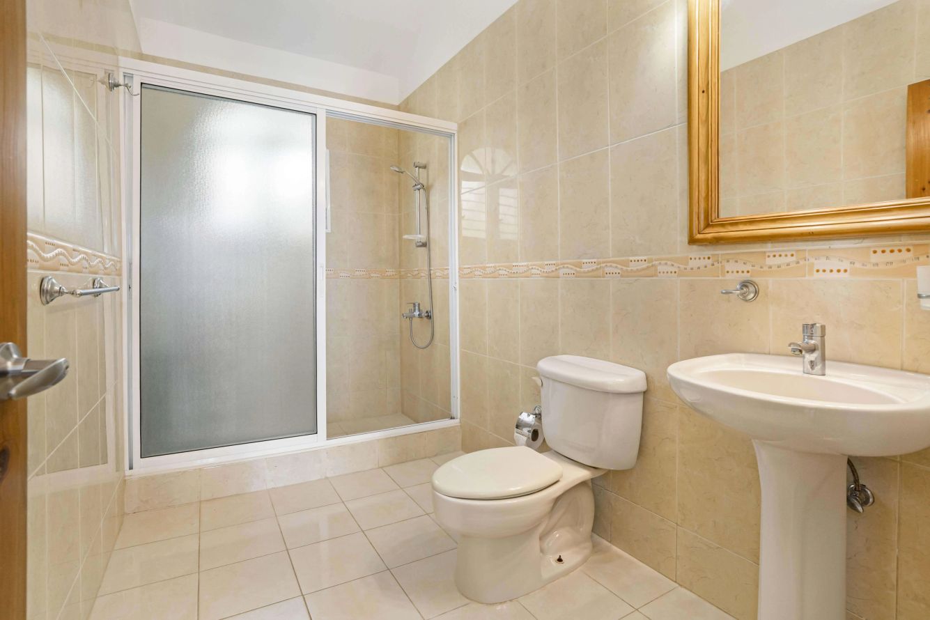 Villa for Sale in Sosúa | Gated Community | 3 Bed, 2.5 Bath, 1,075 m² Lot — Sosua, Dominican Republic