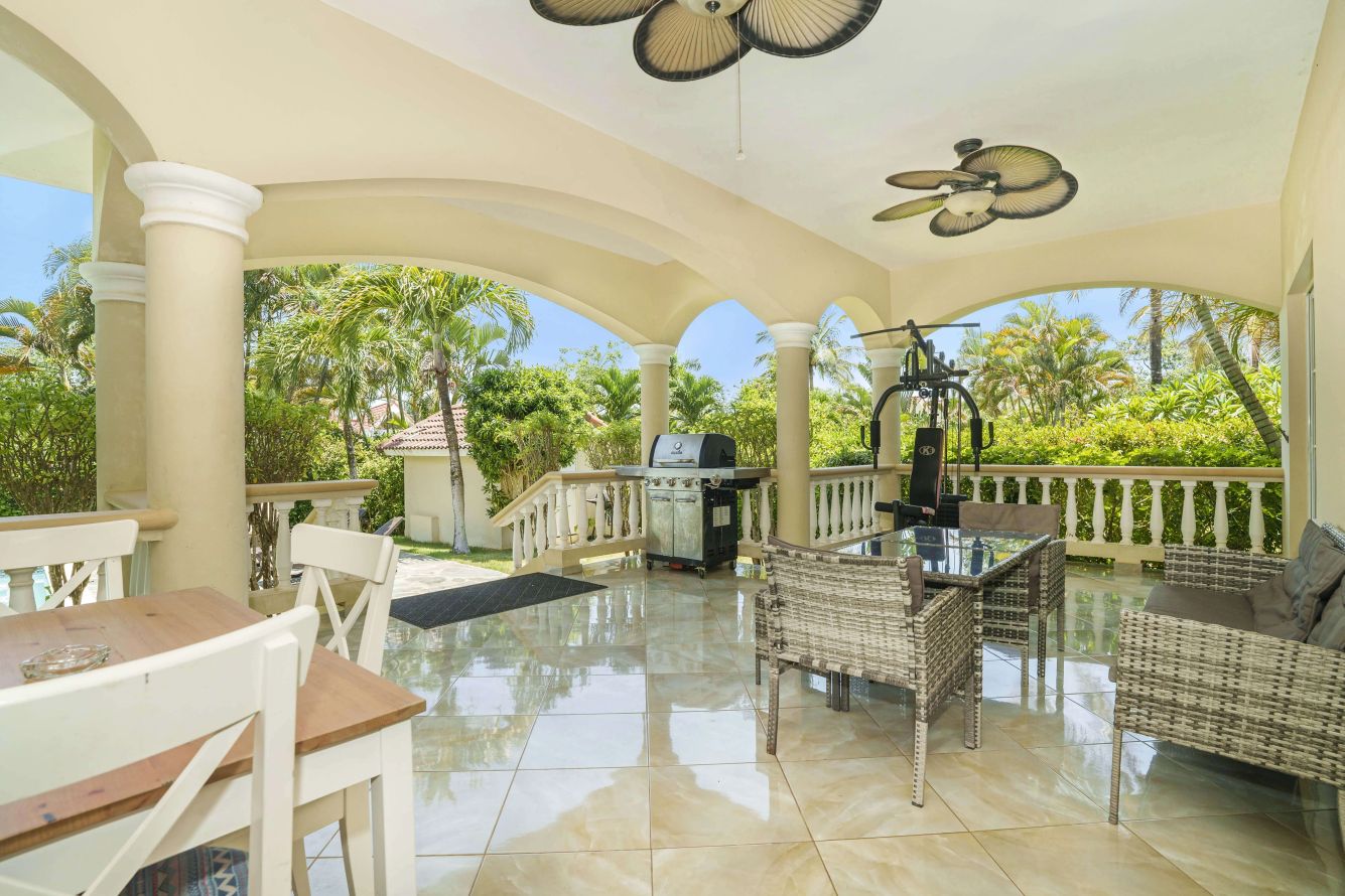 Villa for Sale in Sosúa | Gated Community | 3 Bed, 2.5 Bath, 1,075 m² Lot — Sosua, Dominican Republic