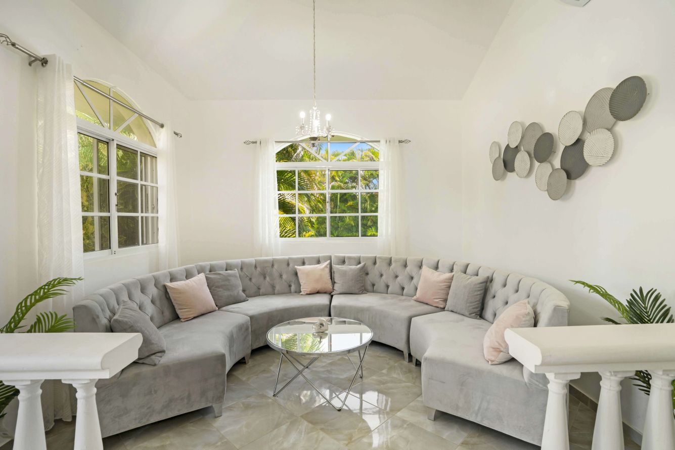 Villa for Sale in Sosúa | Gated Community | 3 Bed, 2.5 Bath, 1,075 m² Lot — Sosua, Dominican Republic