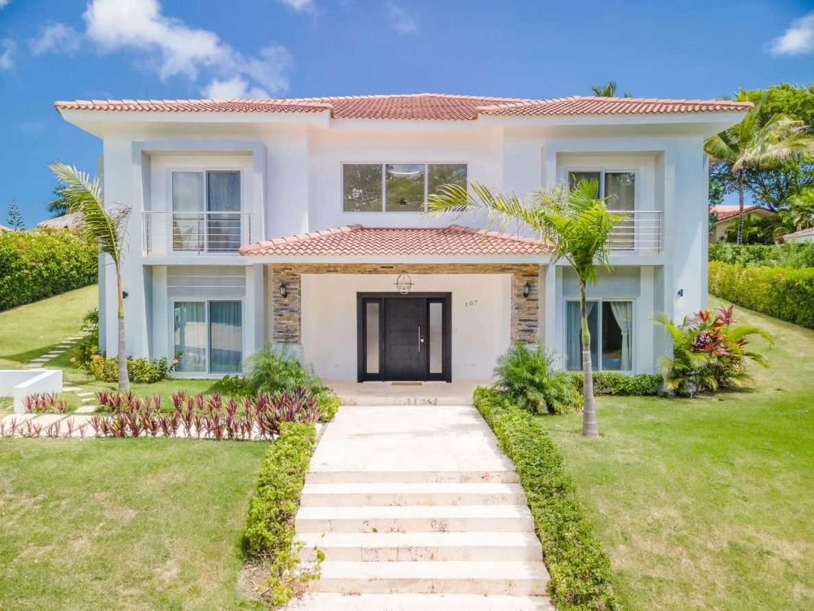 Modern Villa for Sale in Sosúa | Gated Community | 4 Bed, 4 Bath — Sosua, Dominican Republic