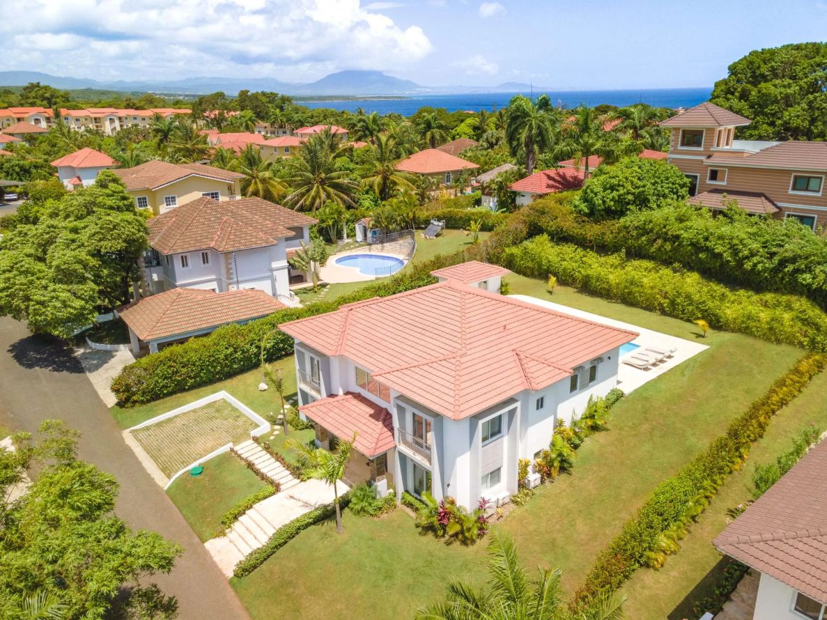 Modern Villa for Sale in Sosúa | Gated Community | 4 Bed, 4 Bath — Sosua, Dominican Republic