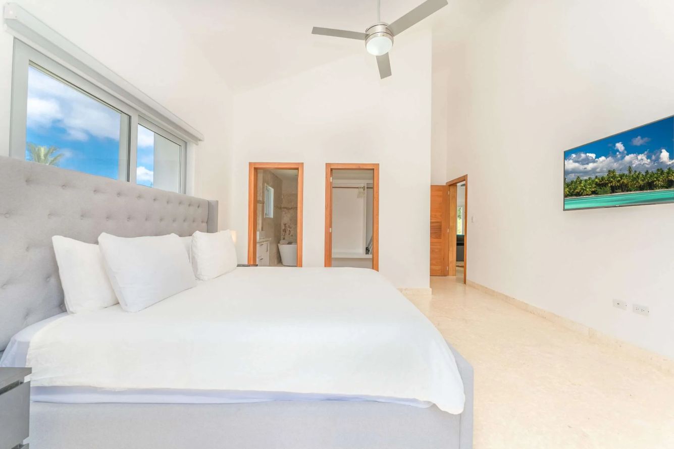Modern Villa for Sale in Sosúa | Gated Community | 4 Bed, 4 Bath — Sosua, Dominican Republic