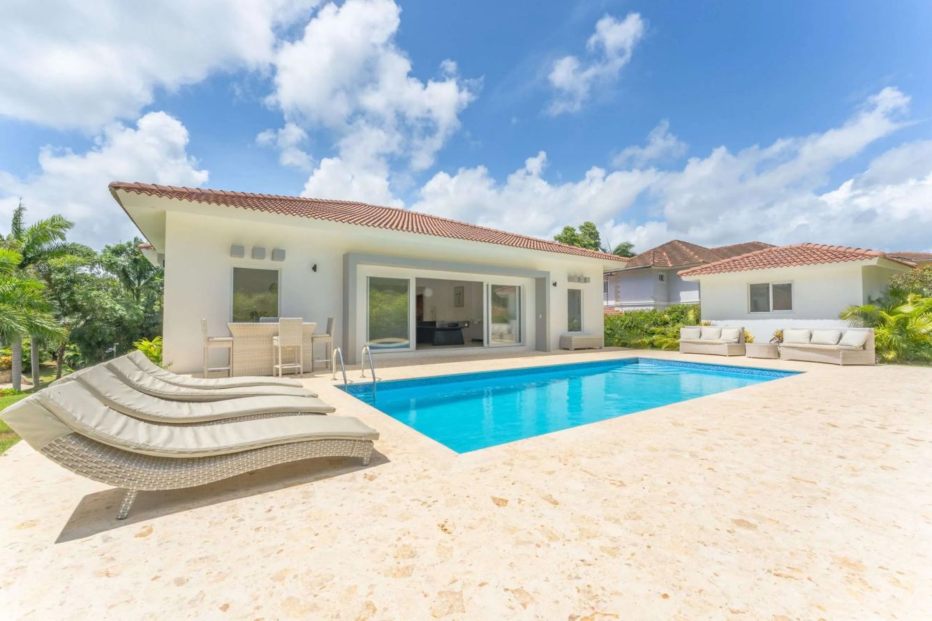 Modern Villa for Sale in Sosúa | Gated Community | 4 Bed, 4 Bath — Sosua, Dominican Republic