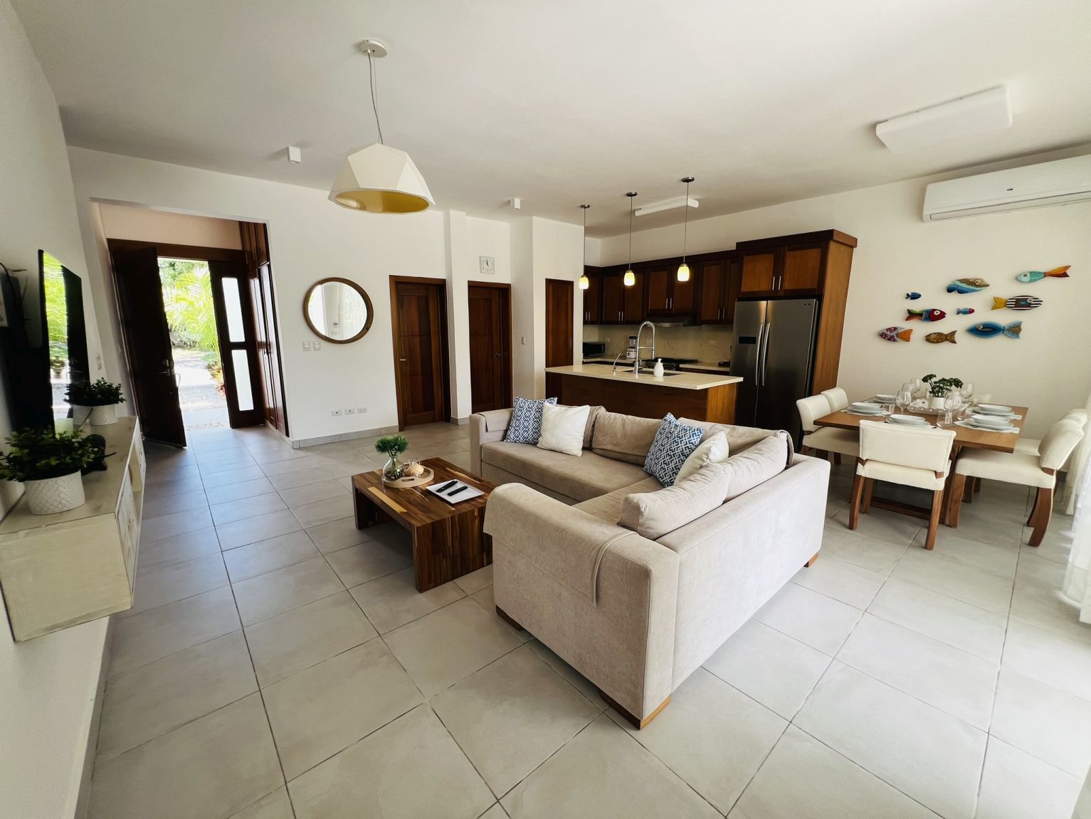 Modern Ocean View Villa with Rooftop Terrace+Pool — Sosua, Dominican Republic