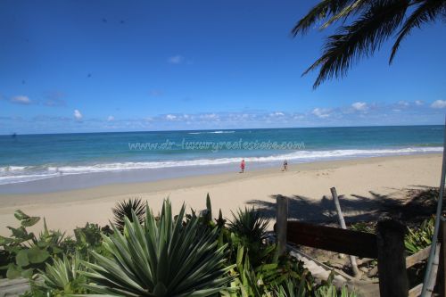 #0 Fantastic 3 bedroom Beachfront Apartment