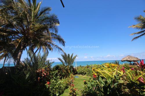 #13 Fantastic 3 bedroom Beachfront Apartment