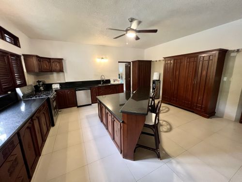 Beautiful 4 bedroom villa inside Sea Horse Ranch — Cabarete, Dominican Republic